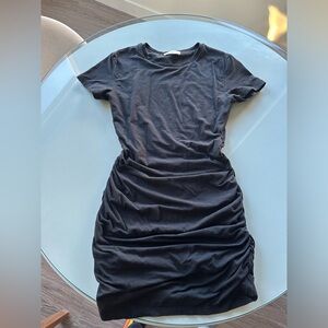 Aritzia ruched short sleeve dress